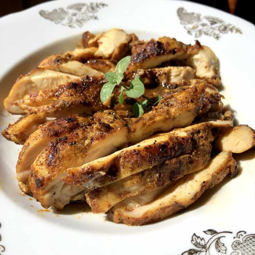 sliced grilled chicken shawarma