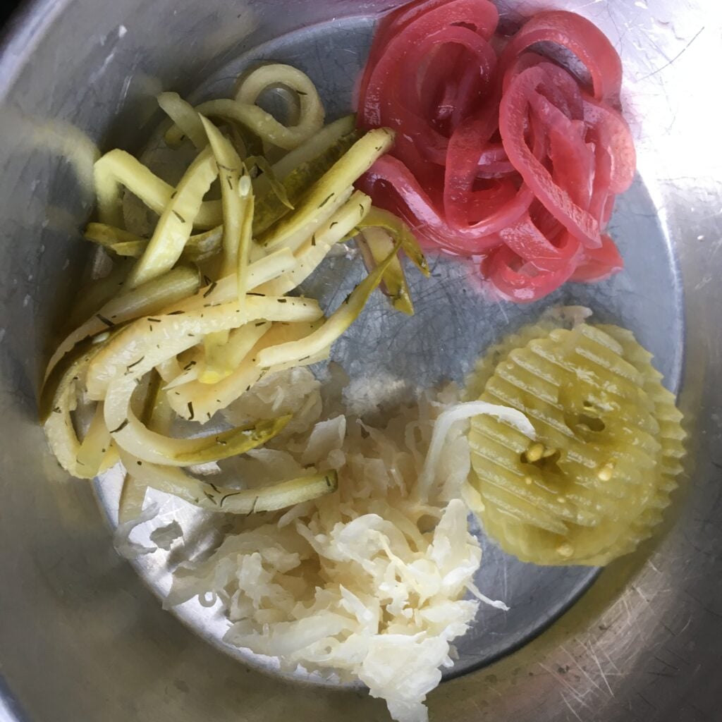 mix of pickled summer items in a pie tin1