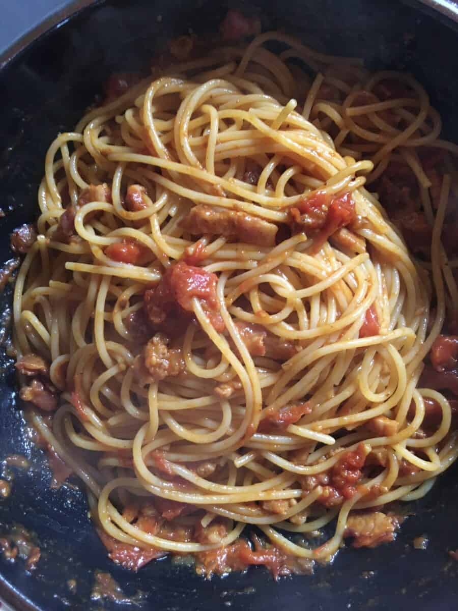 Spaghetti all'Amatriciana Italian pasta ready to eat