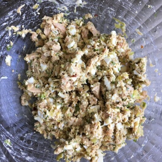 tuna salad after being mixed