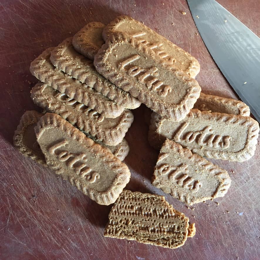 Biscoff cookies lying on a cutting board