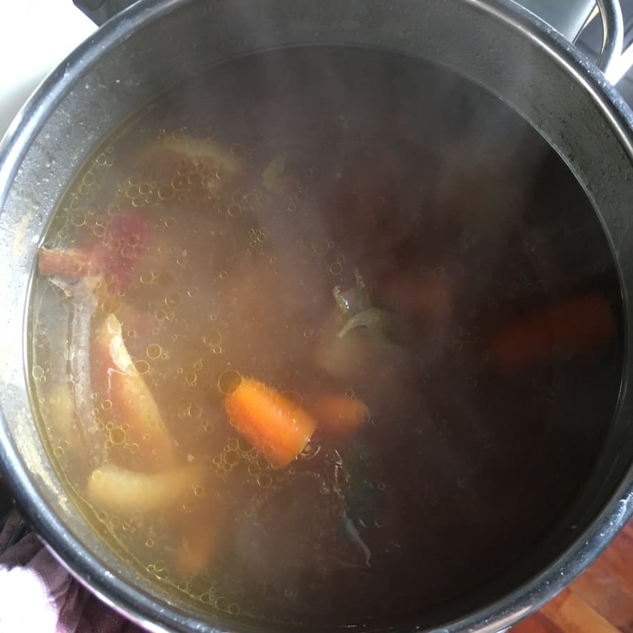 finished duck broth after 45 minutes cooking at high pressure and a slow release