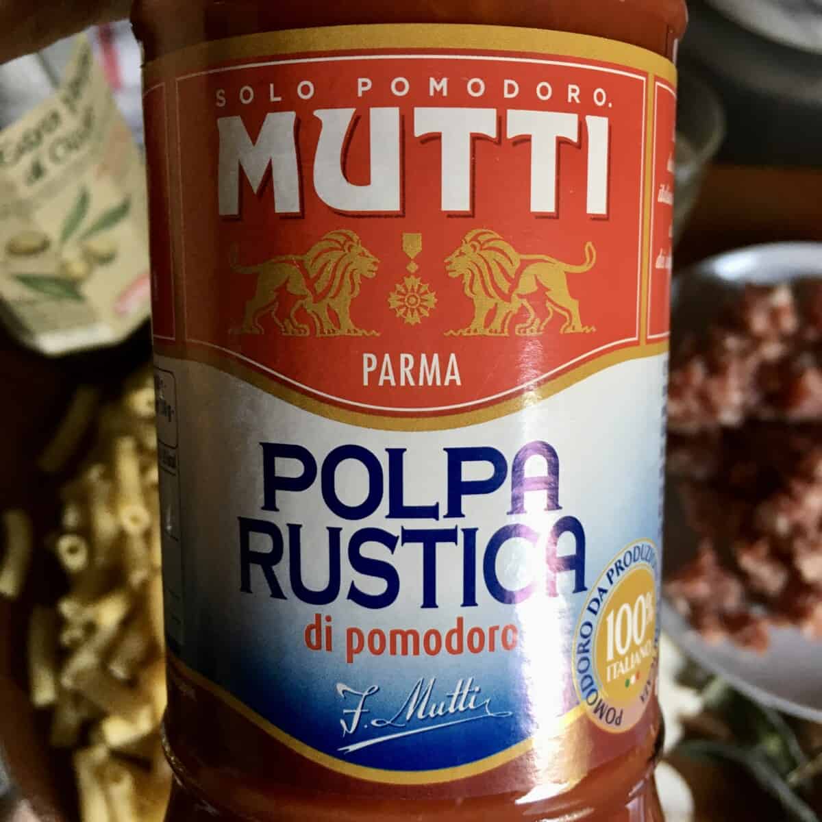 bottle of Mutti brand Polpa Rustica (rustic style passata)