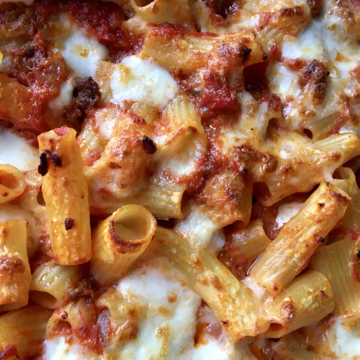 perfectly toasty, chewy, bubbling hot baked ziti
