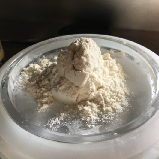 2 tablespoons of flour