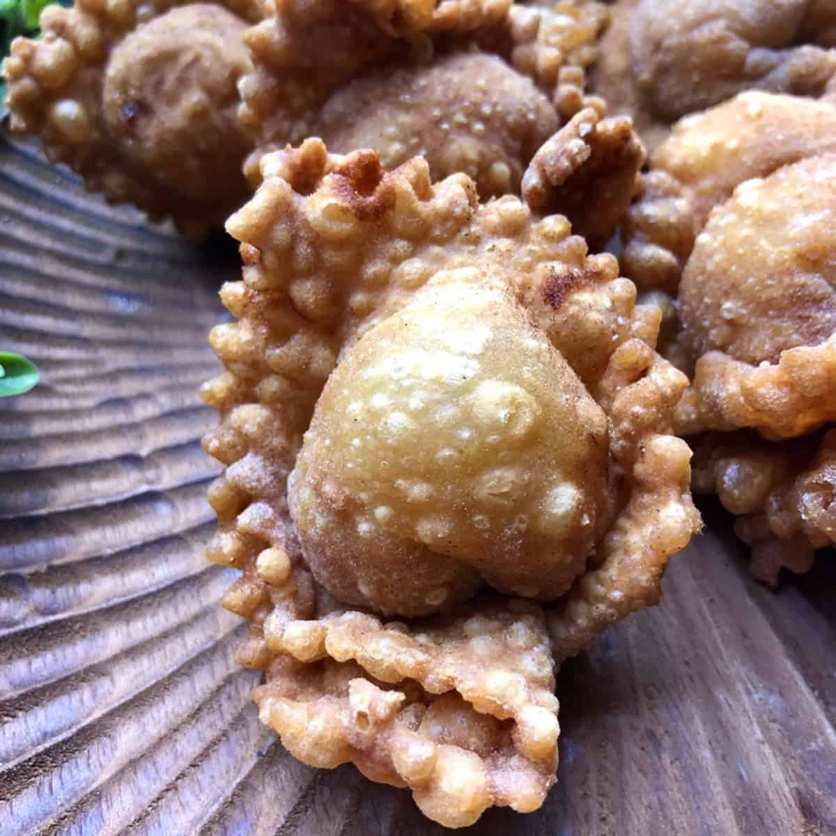 
A crispy fried pork wonton made with homemade wonton wrappers, wonton recipe with a crunchy golden fried wonton wrapper.

