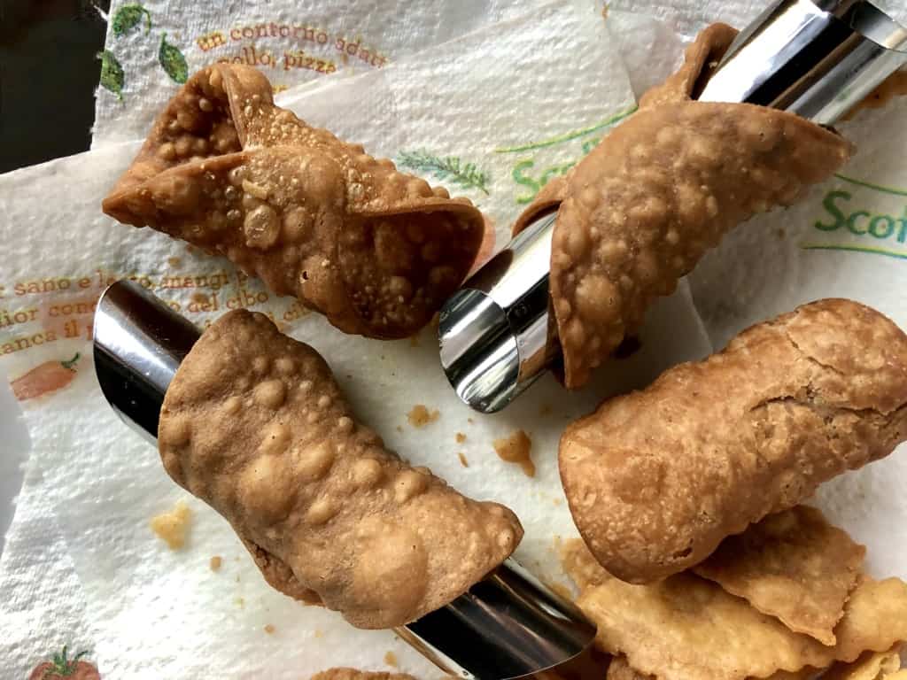 just fried cannoli pastry