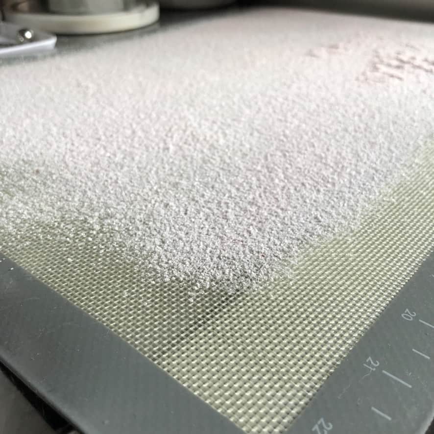 a totally light pink dusted silicone mat