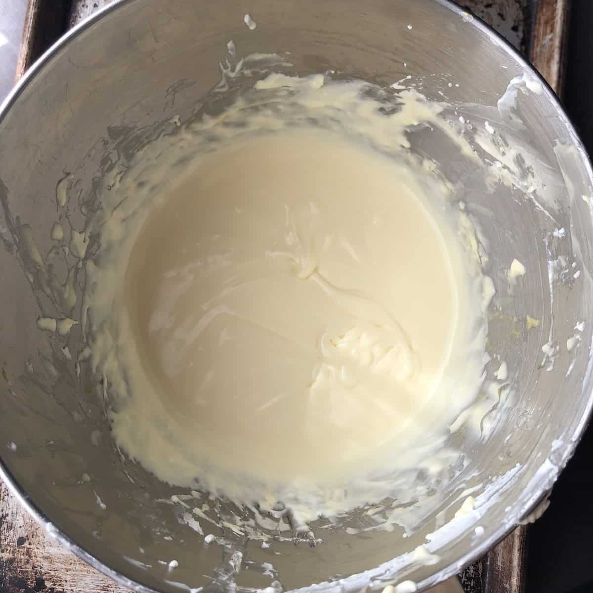 Perfectly combined fluffy tiramisu cream with mascarpone, ready to use as is for original Le Beccherie tiramisu recipe without whipped cream or add the delicious whipped cream in the next step for the best flavor and texture.